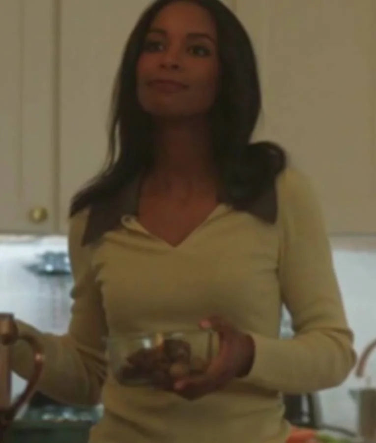 FBI Most Wanted S06 Caroline Harris Ribbed Keyhole Collar Top