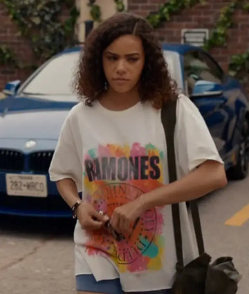 Ginny & Georgia S03 Ginny Miller Ramones T-shirt