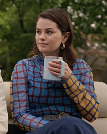 Only-Murders-In-The-Building-S04-Selena-Gomez-Two-Tone-Top