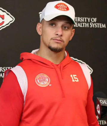 Patrick Mahomes Kansas City Chiefs Red Hoodie