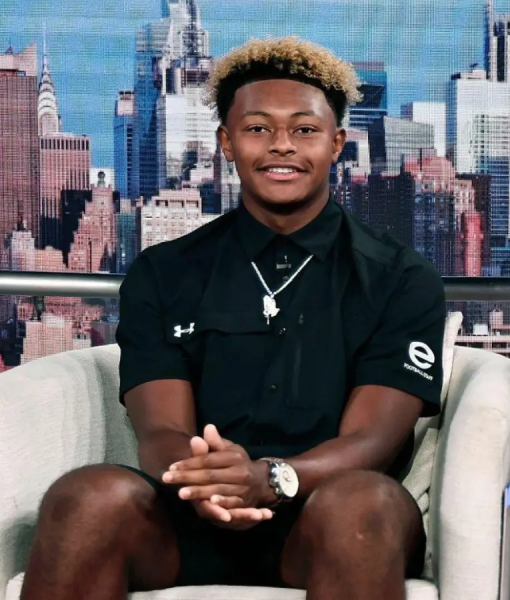 Peyton Houston Fox & Friends S06 Black Shirt