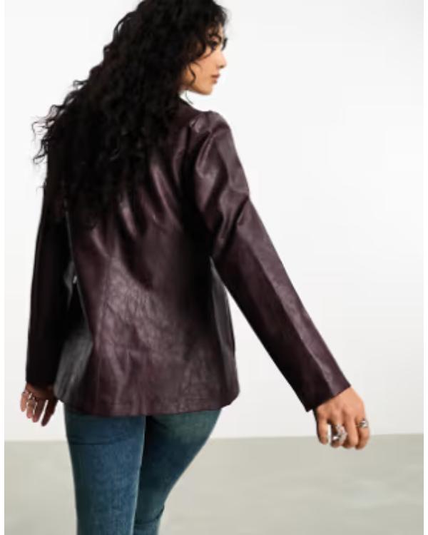 Doctor Who S15 Millie Gibson Dark Purple Leather Blazer