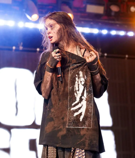 Sofia Isella Reading Festival 2025 Black Graphics Shirt