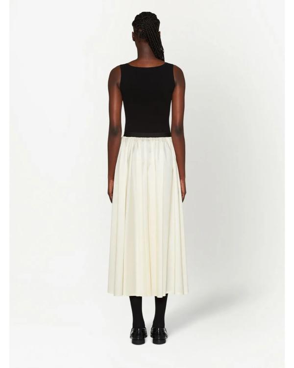 Love Island UK S12 Catherine Agbaje Black Ribbed Tank Top