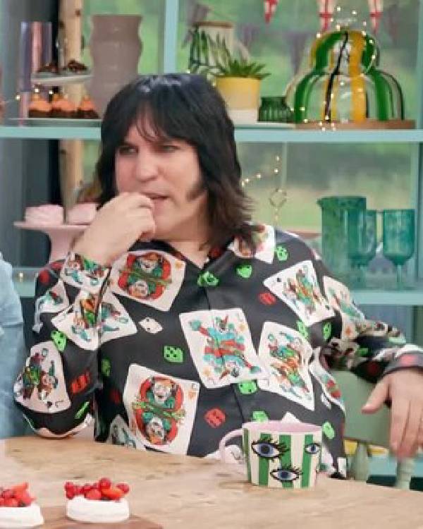 The Great British Bake Off Noel Fielding Joker Card Dices Printed Shirt