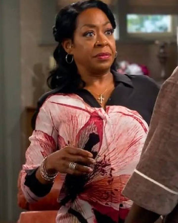 The Neighborhood Tichina Arnold Pink Flower Printed Shirt