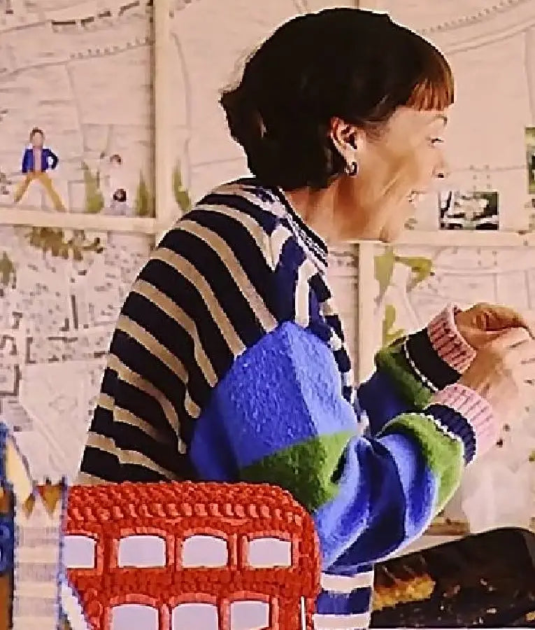 The Roses Olivia Colman Multicolor Sweatshirt