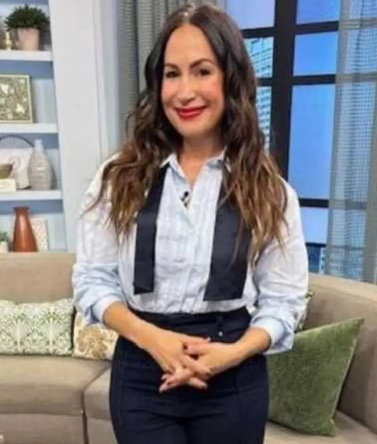 The Social 2025 Cynthia Loyst Cropped Shirt