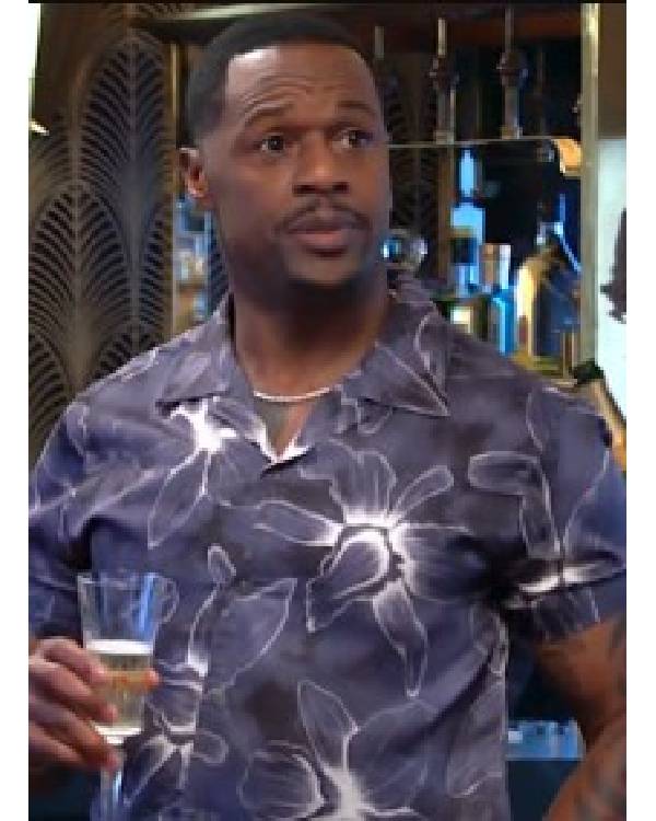 Call Me Bae S01 Ananya Panday Rainbow Stripe Trim Sweater Vest